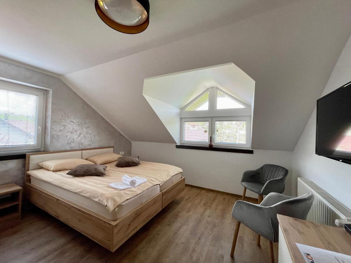 Gostisce Koren Zuzemberk Exteriér fotografie